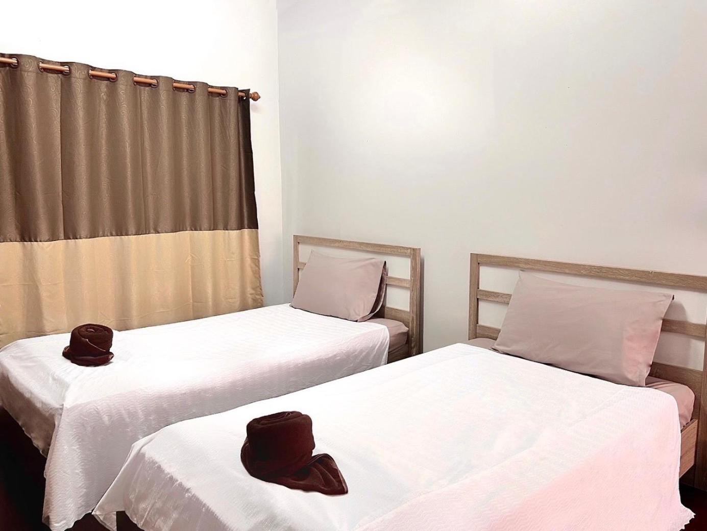 บ้านไทยไออุ่น Ayutthaya Extérieur photo